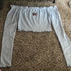 Forever 21 butterfly cropped off shoulder tee